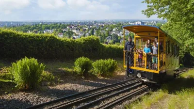 hans85 - @Sheena1: Nerobergbahn w Wiesbaden, niemiecki land Hesja. Kolejka z roku 188...