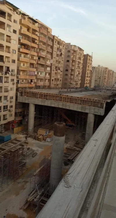 bylem_bordo - Zrównoważony rozwój w Kairze.

#budownictwo #mieszkaniedeweloperskie ...