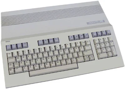 Lukki - @1125lol: Ja miałem Commodore 128 i wszyscy przychodzili oglądać to dziwo :)