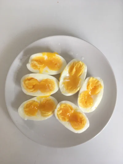 yoyebie - Włączyli 5G i wszystkie jajka mam z podwójnymi żółtkami ( ͡° ͜ʖ ͡°)
NIE DAJ...