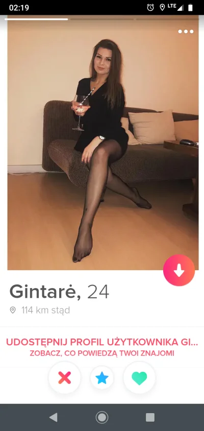 wykopowajulka15 - Taka Litwinka wczoraj na #tinder się trafiła. Warta grzechu. #przeg...