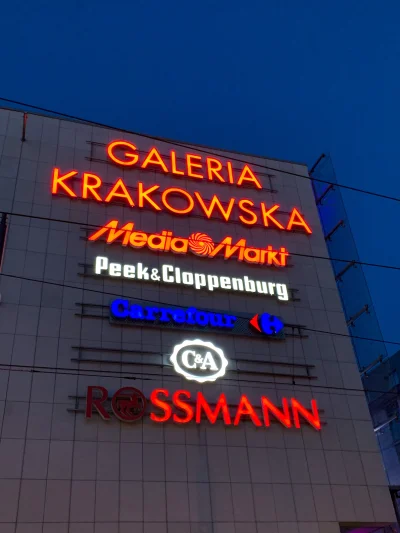 PrzemekLee - Co Galeria Krakowska chce powiedzieć wyłączając dwie pierwsze literki w ...