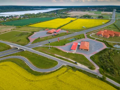 fotograf_warszawiak - Mavic Air 2 lata fajnie. W ogóle to fajny dron, symbolicznie mn...