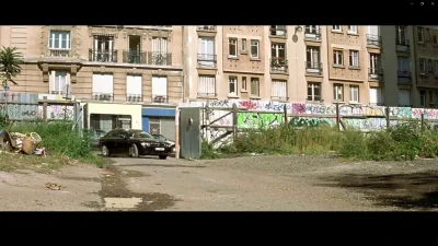 kowalkowskij - Film dość prosty, więc podpowiedź tylko kolejnym kadrem.