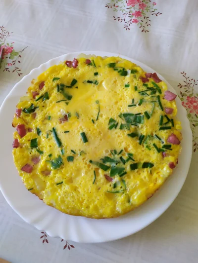 potatowitheyes - #sniadanie #omlet
Omlet do oceny