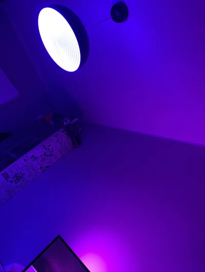 Sayong - #hue #dom #oswietlenie 

Tak, wydałem 800zł na oświetlenie małej sypialni ...