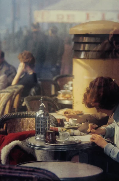 panidoktorodarszeniku - Saul Leiter (1923-2013)
Café Paris, 1959_
#artfucksme #foto...