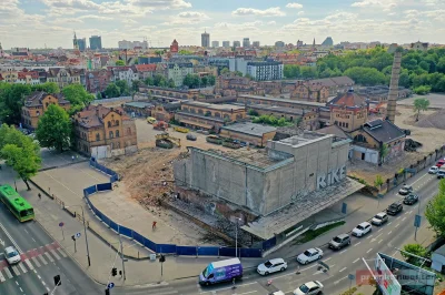 Projekt_Inwestor - Na terenie Starej Rzeźni w Poznaniu trwają ostatnie wyburzenia, zn...