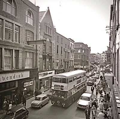 hrabiaeryk - #irlandia #dublin #fotohistoria #starafotografia #ciekawostki 
Grafton ...