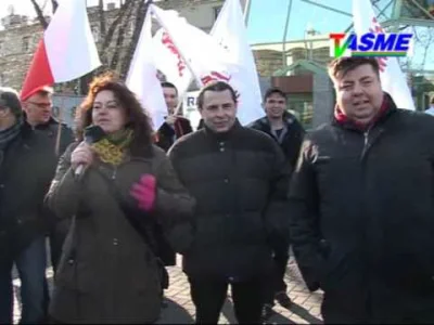 Luperek - Wspomnień czar - protest przed radiową "Trójką" z 2009 roku... ( ͡° ͜ʖ ͡°)