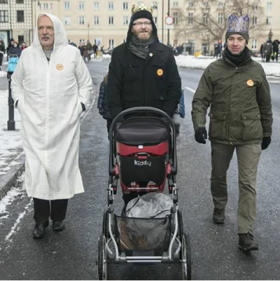 tomosano - > już jest tylko o krok od intronizacji Chrystusa na króla Polski.

@war...