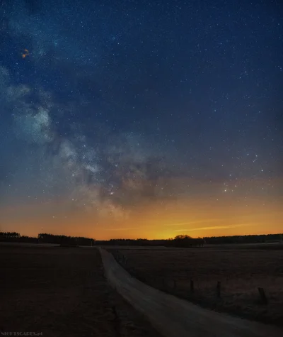 Nightscapes_pl - Droga Mleczna tuż po zakończeniu nocy astronomicznej. 


#fotogra...