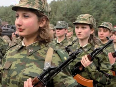 RobieZdrowaZupke - Obowiązkowa służba wojskowa dla kobiet - popierasz? Plusujesz. Kob...
