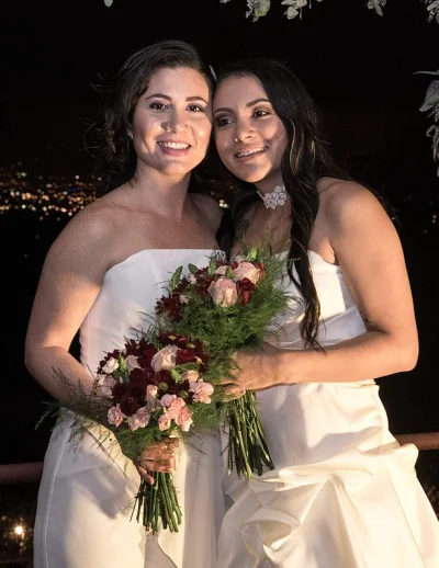 artpop - Równość małżeńska w Kostaryce! ❤️ Dziś po północy odbył się pierwszy ślub pa...