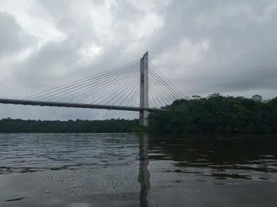 Ezi - A tak wygląda ta granica, jest jeden przejazd Brazylią, reszta to rzeka i dżung...