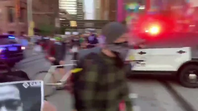 yeron - 7/x
Minneapolis, MN: pepper-spraying a variety of unarmed protestors for spo...