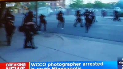 yeron - 30/x
Minneapolis, MN: shooting and arresting an unarmed reporter who's tryin...