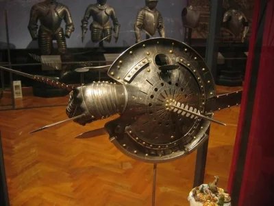 K.....y - W czasach wiktoriańskich wymyślono coś takiego jak Lantern Shield. Ten gadż...