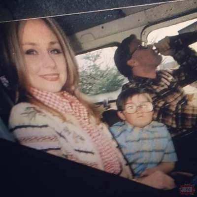 szyna352 - Unikatowe zdjęcie Bubblesa z rodzicami ( ͡° ͜ʖ ͡°)
#trailerparkboys #chlo...