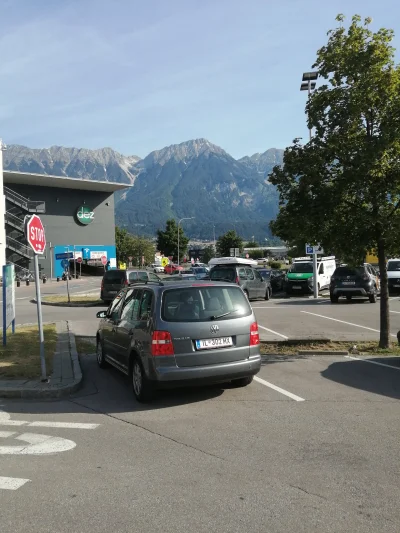 Matti28 - @kyle8 a ja sobie w Innsbrucku spoglądam na Alpy ( ͡º ͜ʖ͡º)