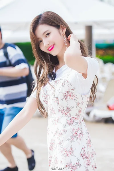 M.....m - #sana #twice #koreanka #japonka #azjatki #ladnadziewczyna