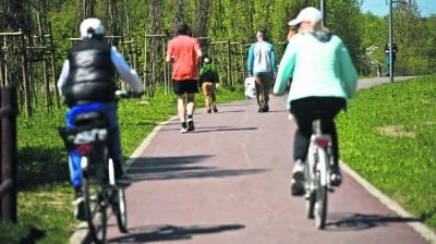 Kolarzino - @chosenon3: mam na myśli taką sytuację, lub taką

zwalnianie lub przepy...