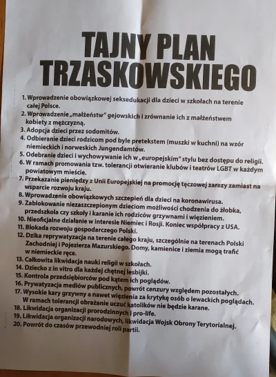 kaleb - W Cieplice Śląskie-Zdrój, na rynku jakiś facet ostrzega przed R.Trzaskowskim ...