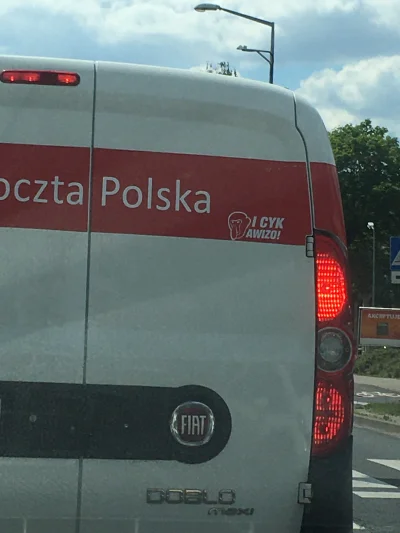 Dankan90 - Ciekawe czy to któryś śmieszek, czy sam szofer XD #poznan #heheszki