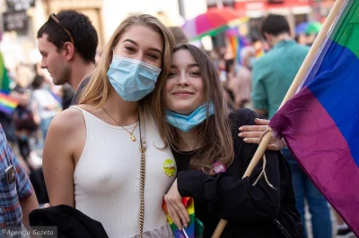 J.....s - We Wrocławiu odbyła się dzisiaj manifestacja w obronie obrażanych osób homo...