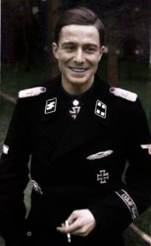 Powstaniec - Joachim Peiper of the SS


#naziboners #niemcybylizlialedobrzesieubie...
