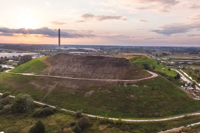 jakub-dolega - przecież takich gór w Polsce jest od groma. Polecam wyjść z domu czase...