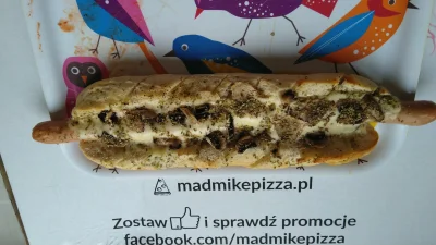 stolek_krk - #czosndog mój na kolację pieczarki ser oregano parówki pieprz