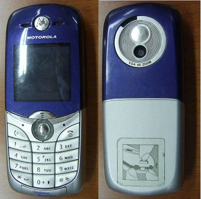 r.....K - @cus_: Prawie jak motorola c650