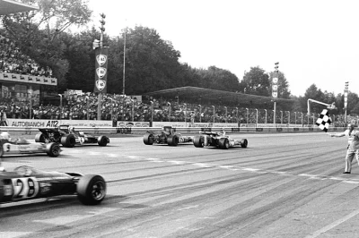 barystoteles - Jedna z najbardziej dramatycznych końcówek wyścigów, GP Włoch 1971. Pi...