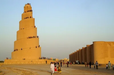 myrmekochoria - Czasy obecne. Minaret 52 metry wysokości zbudowany w 3 lata.