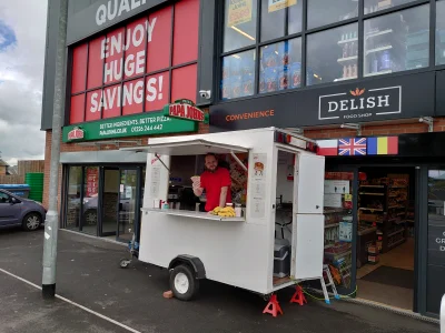 sorek - Jestem szalonym człowiekiem.

Kupiliśmy z żoną food trucka i zapraszamy na go...