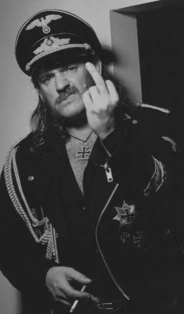 beconase - Lemmy pozdrawia cały ruch BLM