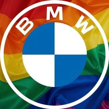 3agle - Obstawiamy kiedy Bond będzie gejem xD?
#bmw #bond #lgbt #pedalstwo