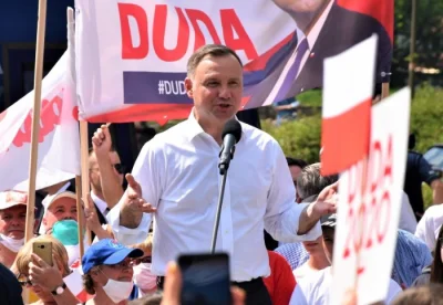 Dominias - #polityka #wybory #socjotechnika
Zastanawia mnie dlaczego na każdym wiecu...