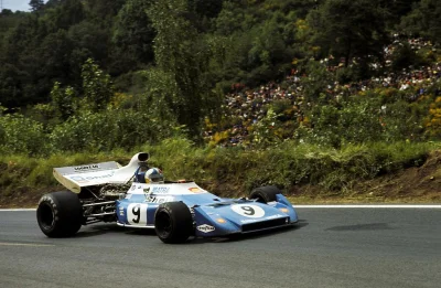 fordern - Mniej więcej 48 lat temu zaczynał się wyścig, który w sumie był idealnym po...