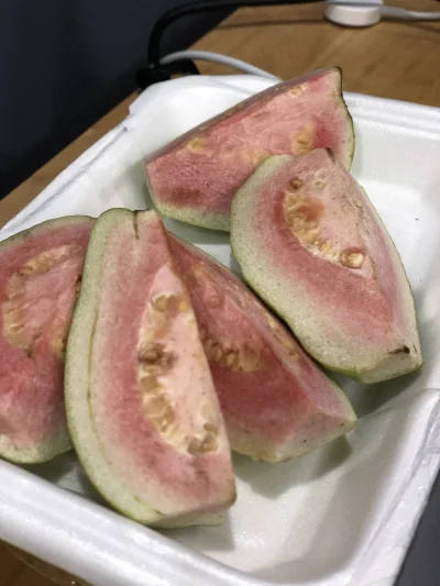 asdfghjkl - i pyk wjeżdża guava (｡◕‿‿◕｡) #owocki