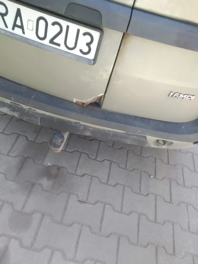 kepak - Czy takie uszkodzenia w Daciach to standard? Chodzi konkretnie o Logana MPV i...