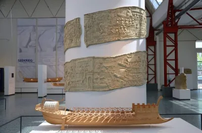 IMPERIUMROMANUM - Model rzymskiego statku z kolumny Trajana

Model rzymskiego statk...