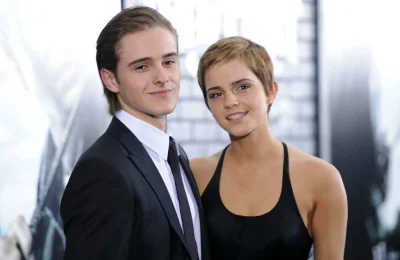 vcx_ - Czy brat Emmy Watson nie wyglada bardziej jak Emma Watson, niż sama Emma Watso...