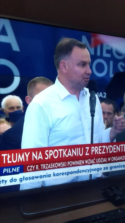 lekarzoperatorkolonoskopu - Tłumy a ten bełkoce takie głupoty o obietnicach sprzed 5 ...