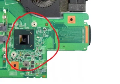 NormickiNormik - Mirki, help! Kolega zaznaczony na zdjęciu to INTEL BD82HM67, dwie sp...