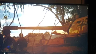 Kartkowkazgrilla - #czolgi #film #2wojnaswiatowa

Niemiecki czolg T-55 w normandii,...