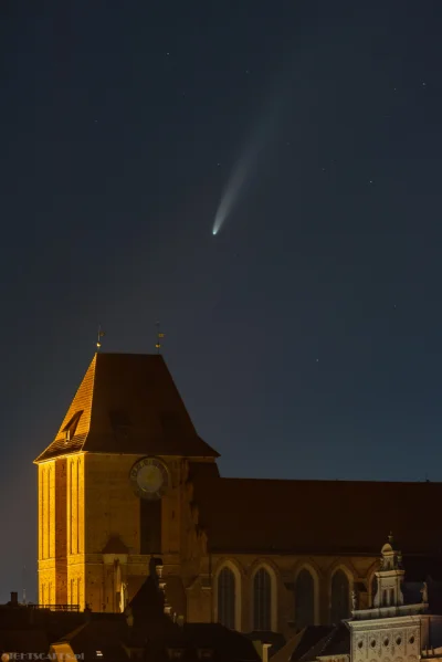 Nightscapes_pl - Jest moc! Kometa jest przepiękna ( ͡° ͜ʖ ͡° )つ──☆*:・ﾟ

#torun #kom...
