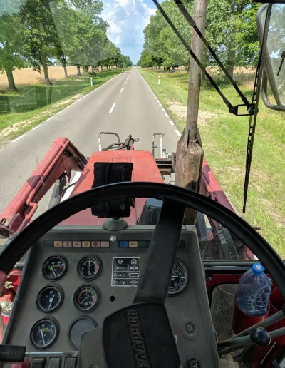 itec - Ależ lubię jeździć ciągnikami
 #wies #rolnictwo #traktorboners