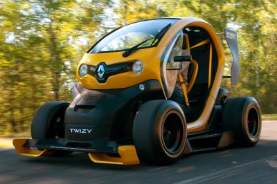 TytusBombaHD - @xczar0: wersja Twizy F1